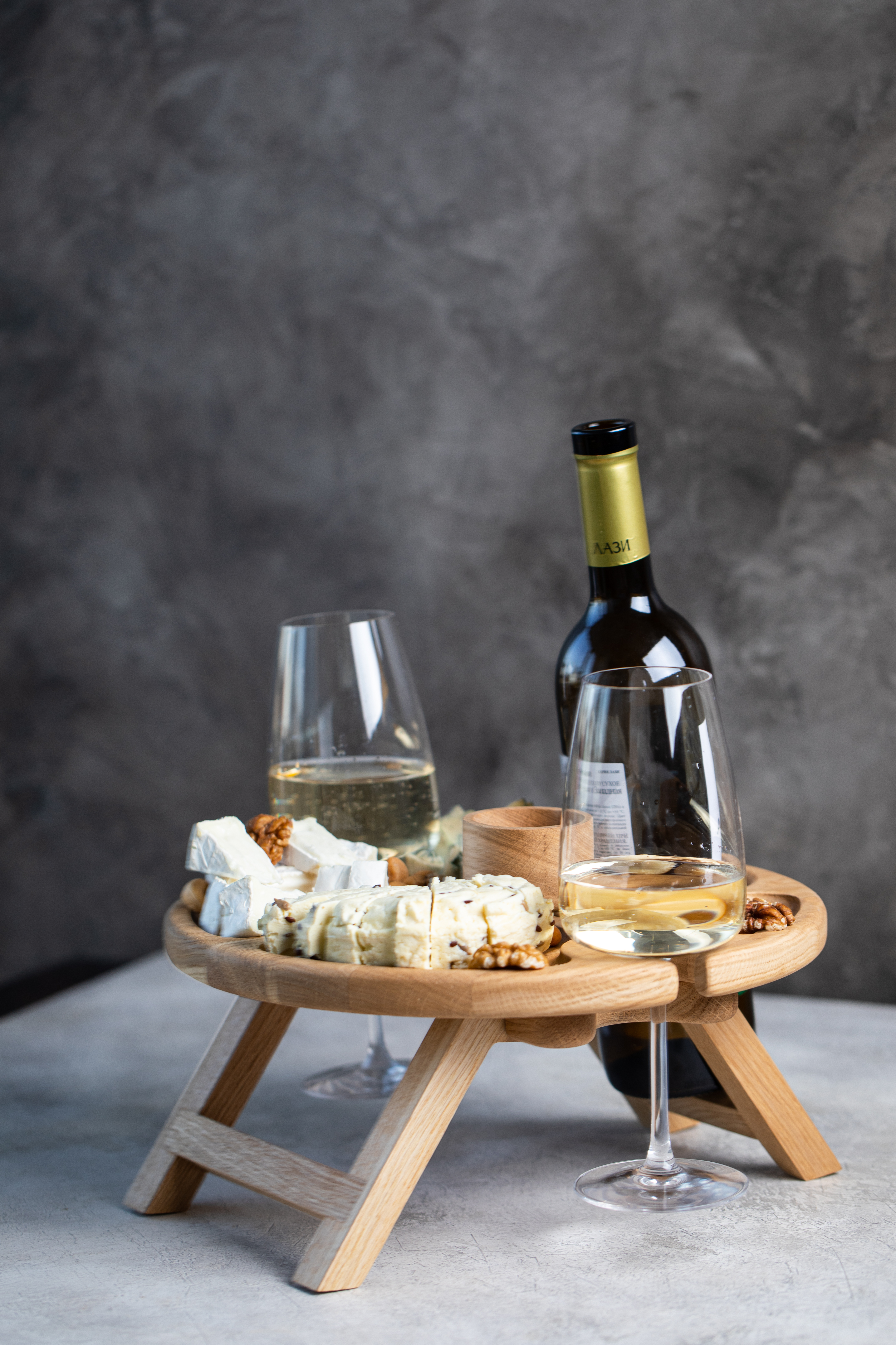 Раскладной винный столик Винница Столик для вина